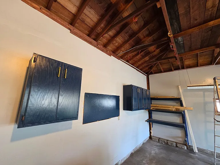 841 Lund Ave NE — Photo 22