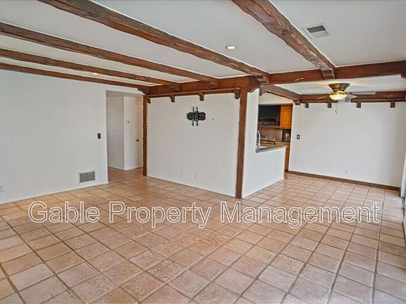 4th image of 28015 Glasser Ave