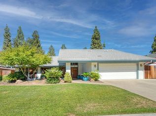 7432 N 6th St, Fresno, CA