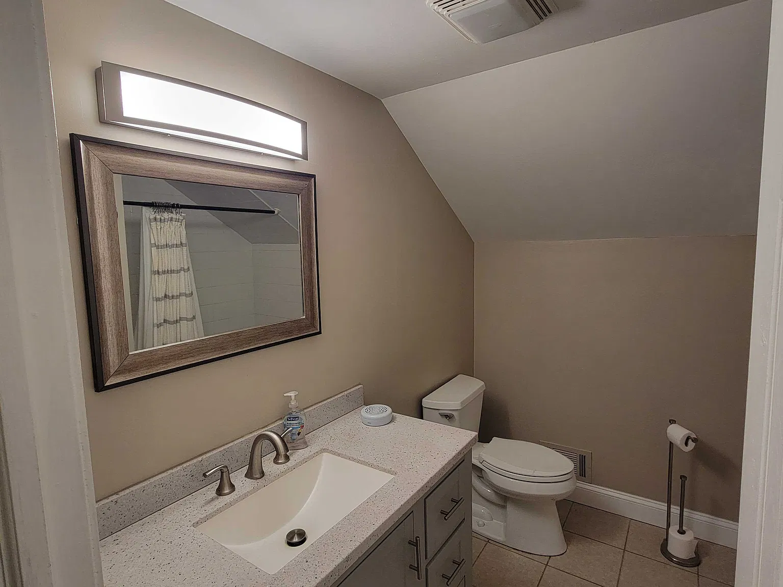 68305 Howard St — Photo 1