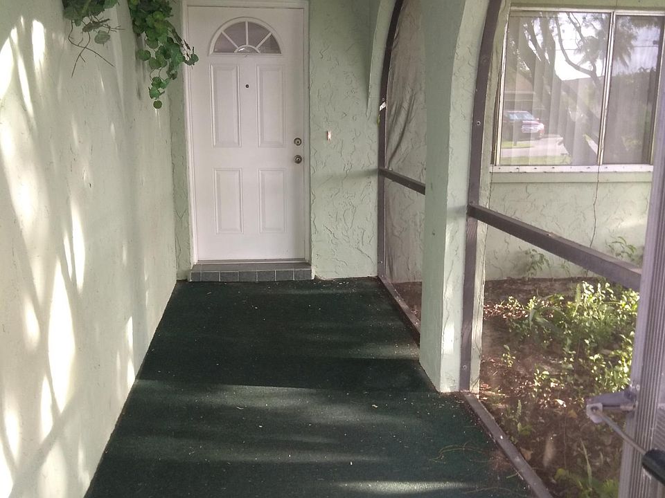 1st image of 1728 SE 7th St