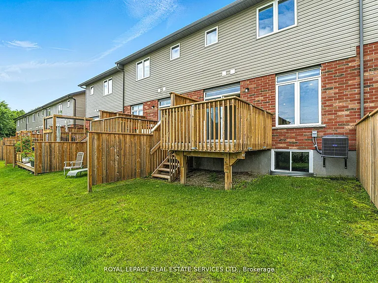 22 Marshall Dr #8 — Photo 41