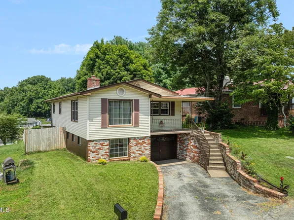 1434 New Hampshire Ave, Bristol, VA 24201