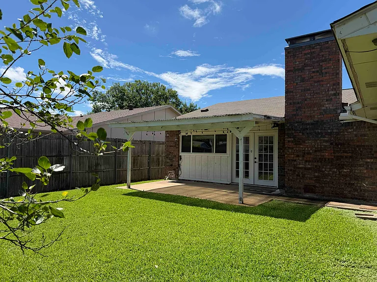 2917 Esquire Ln — Photo 14