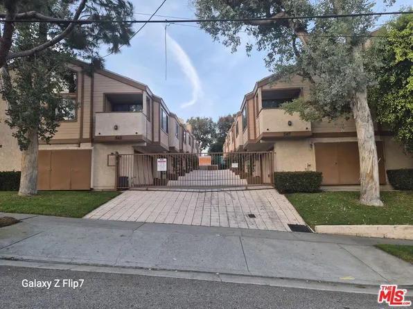547 E Hazel St Unit 13, Inglewood, CA 90302