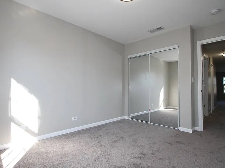 353 Springbrook Trl S — Photo 13