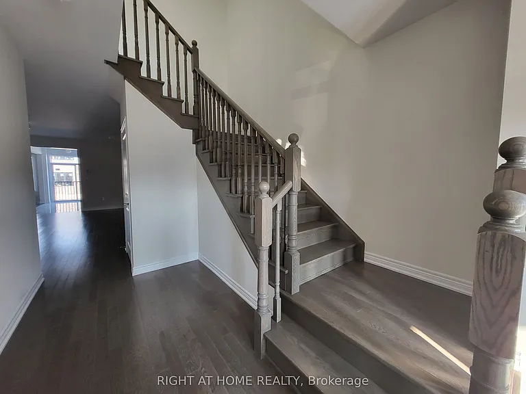 2117 Coppermine St — Photo 4