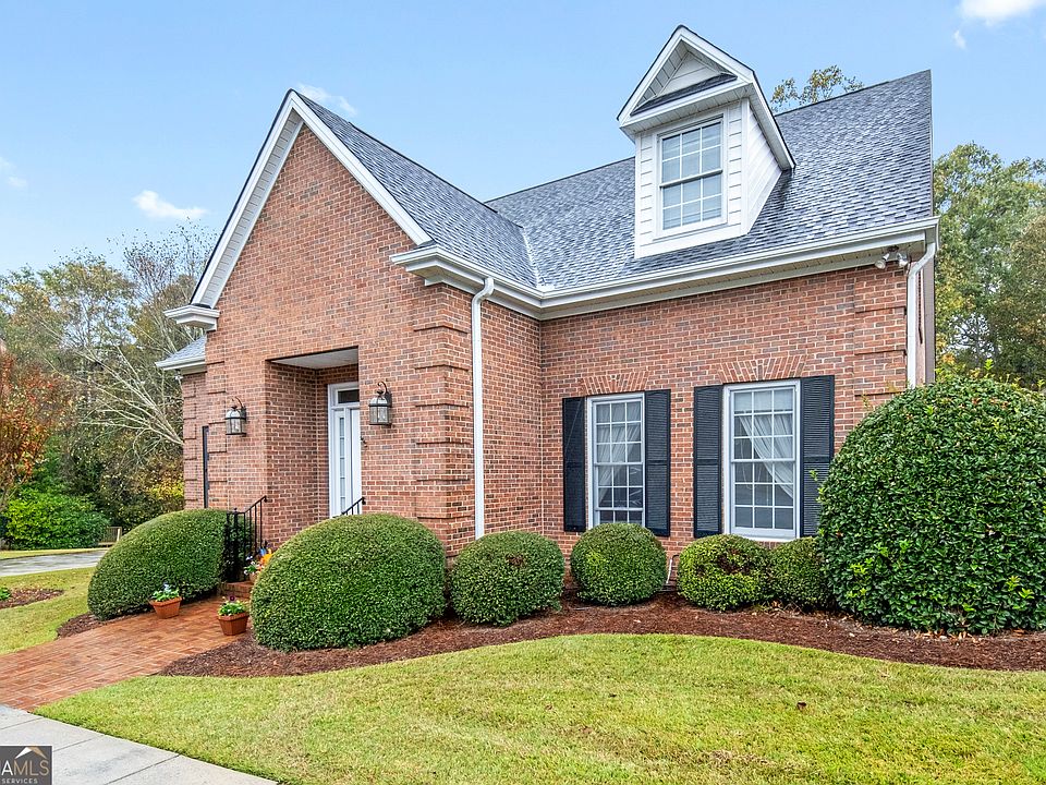 1st image of 112 Covington Pl