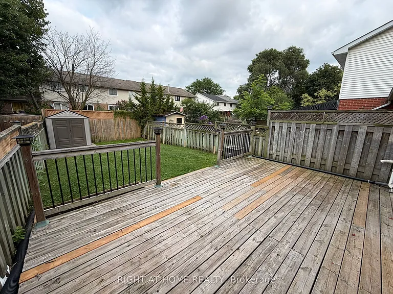 41 Edgemere Dr — Photo 24