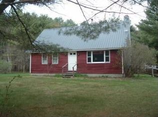 97 Howe Farm Rd, Jamaica, VT 05343