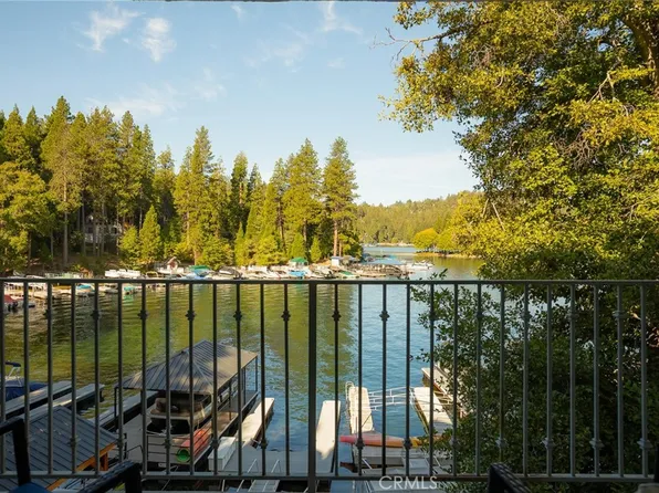 366 Lake Resort Rd, Lake Arrowhead, CA 92352