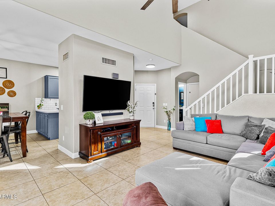 1st image of 40106 N CALABRIA Street