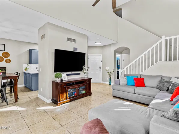 40106 N CALABRIA Street, San Tan Valley, AZ 85140