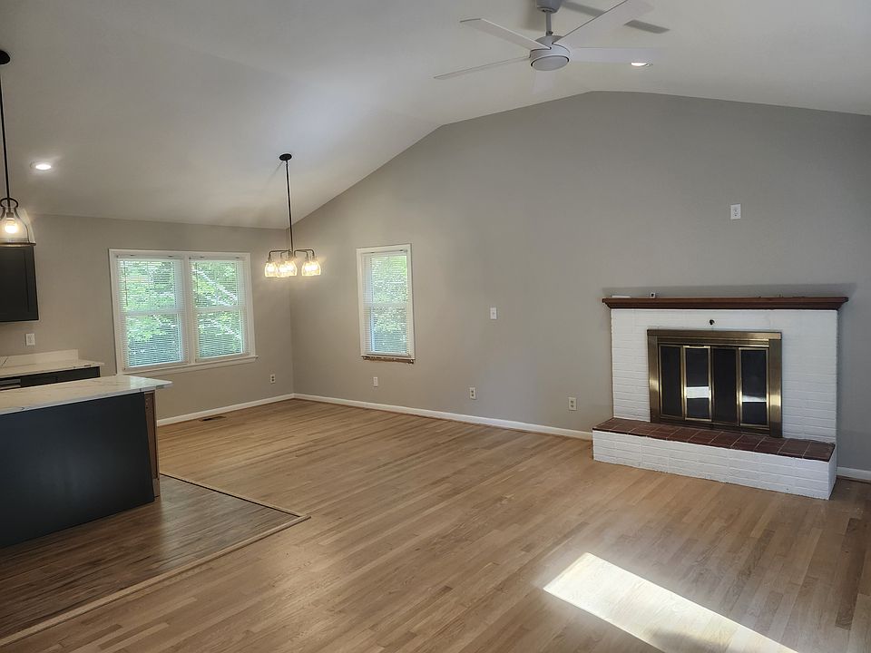 1st image of 3310 Solomons Island Rd