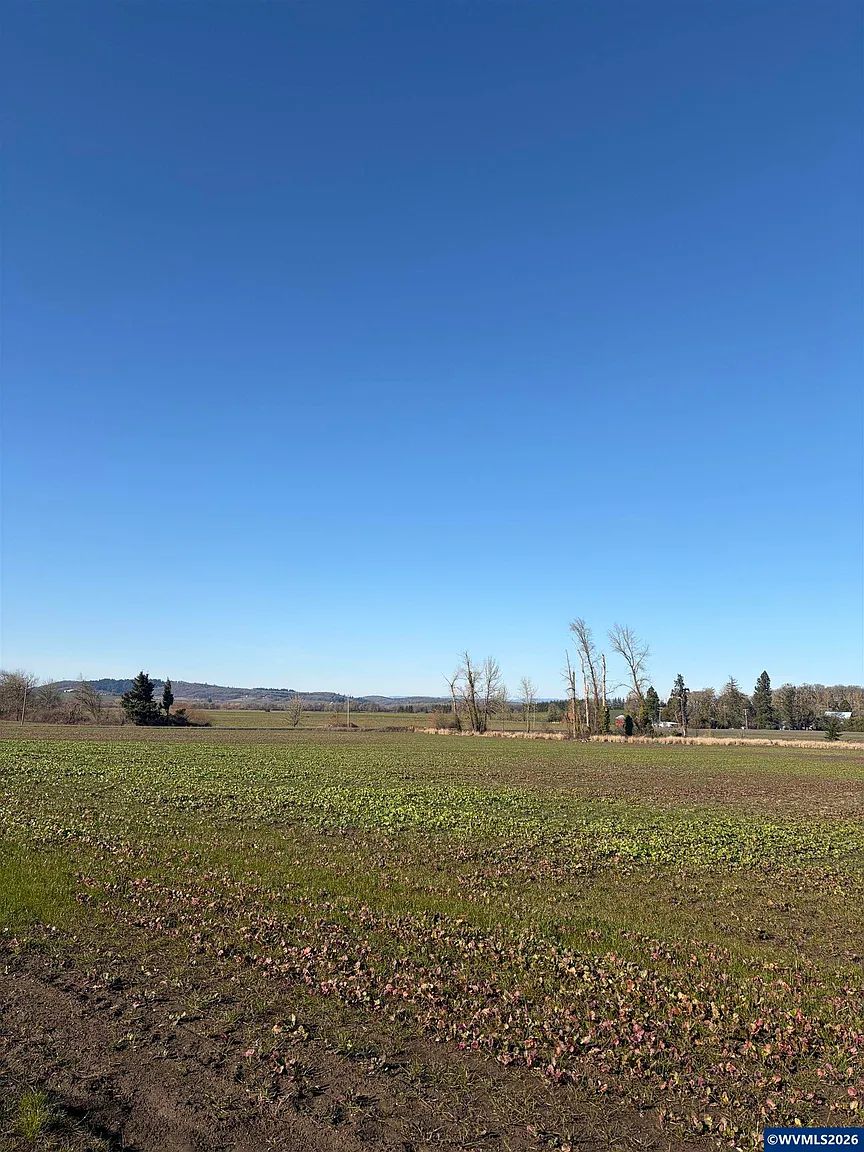 850 N Greenwood Rd photo 1