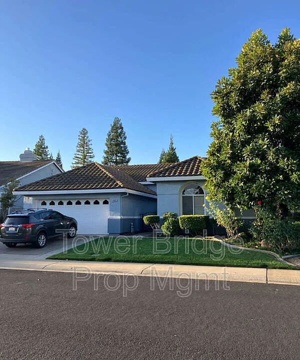 6080 Plum Canyon Ln