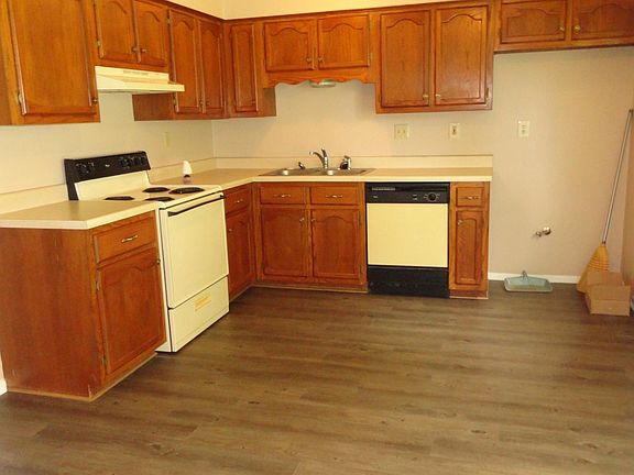 4th image of 6567 Kristen Dr