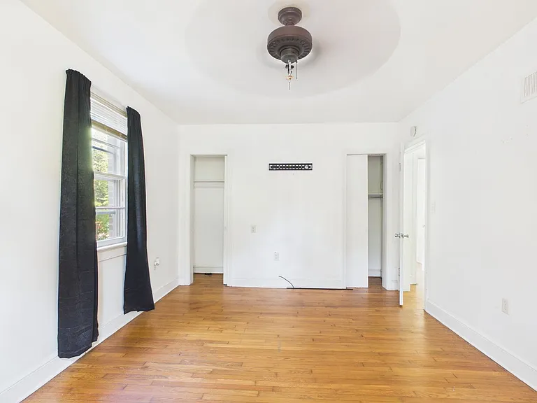 910 Northampton Rd — Photo 24