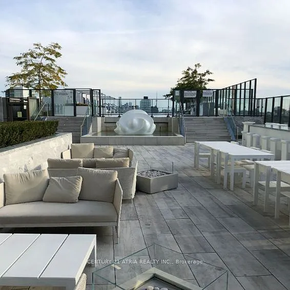 8 Hillsdale Ave E #1135 — Photo 9