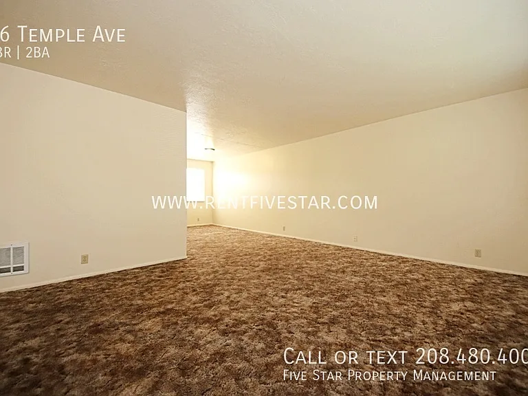 36 Temple Ave — Photo 7