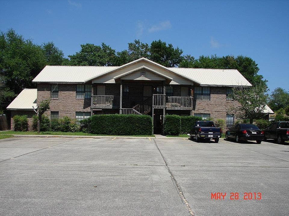 1st image of 112 Bayou View Dr Unit F