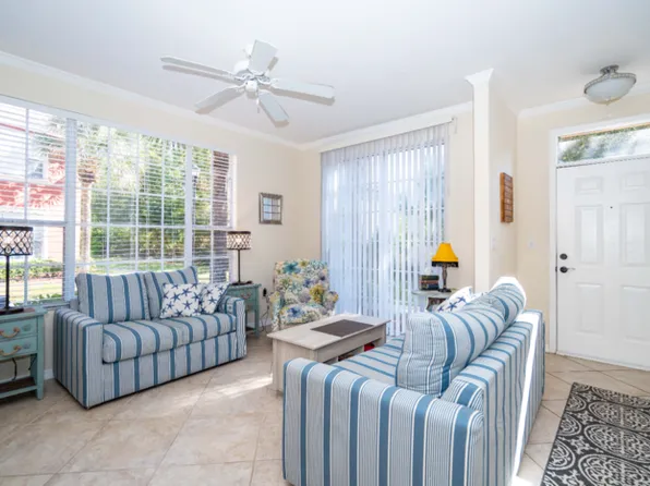 10442 White Lake Ct, Tampa, FL 33626