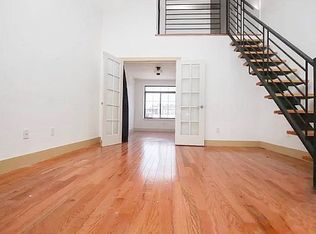 218 Boerum St #3F, Brooklyn, NY 11206