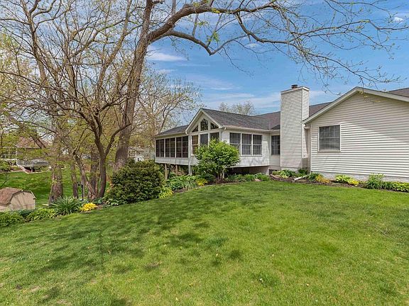5th image of 503 E 9th Avenue Ct