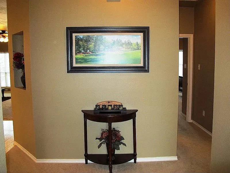 3 bed, 1479 sqft, $2,100 — Photo 4