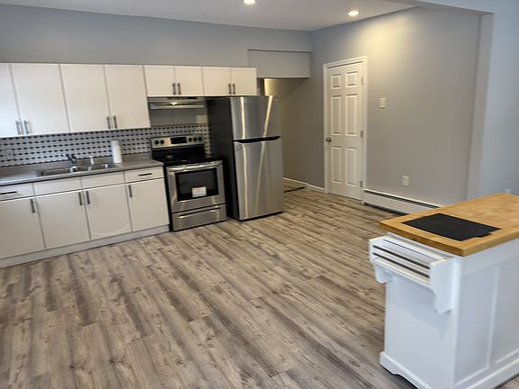 2nd image of 58 Iron Mountain Rd #2