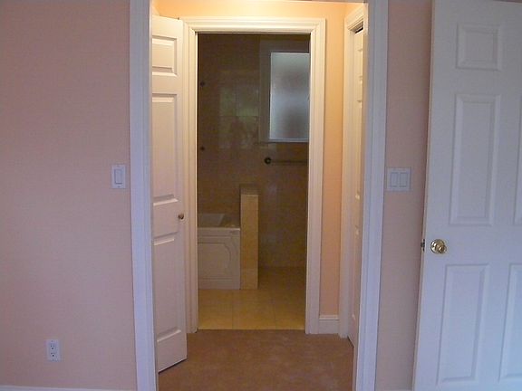 4th image of 6827 California St #B