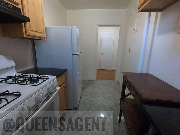 4th image of 135-38 78th Ave #2