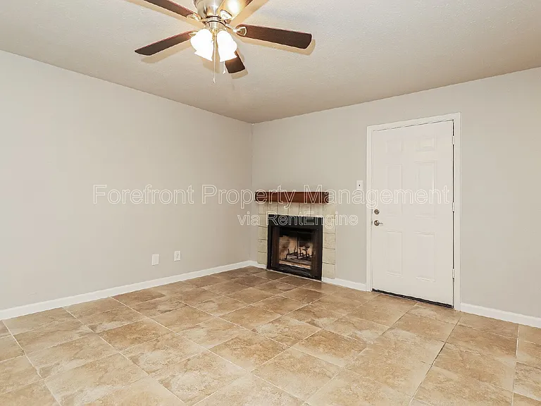 7802 Richard Frank Way #3 — Photo 6