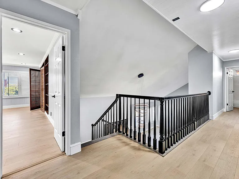 9882 Kings Canyon Dr — Photo 16