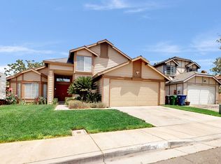 1529 Arnica Ln, Lancaster, CA 93535