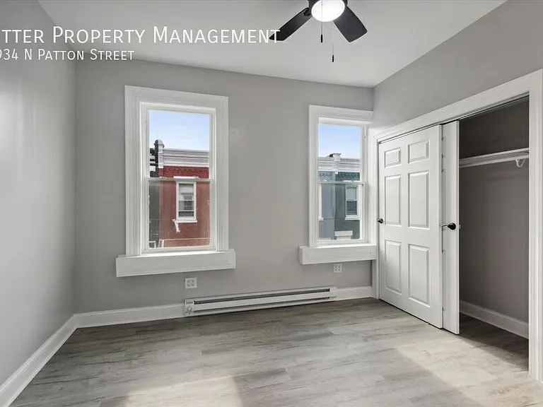 1934 N Patton St — Photo 11