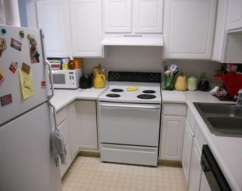 5th image of 4126 W Michigan Ave APT 9