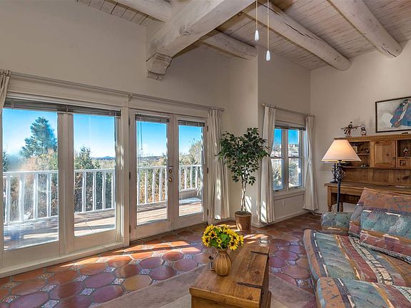 3rd image of 624 Paseo De La Cuma APT 3