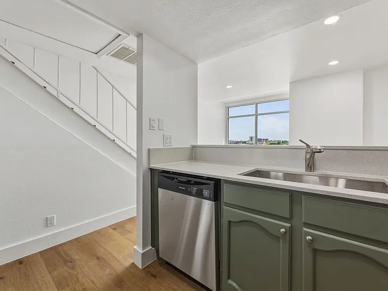 Littlefield Lofts — Photo 20