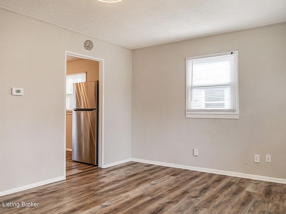 4th image of 215 N 37th St