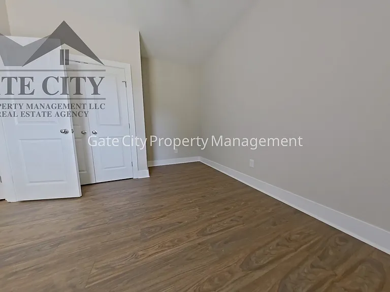 542 Wallburg High Point Rd #B — Photo 6