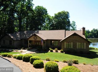 4612 Spalding Dr, Dumfries, VA 22025