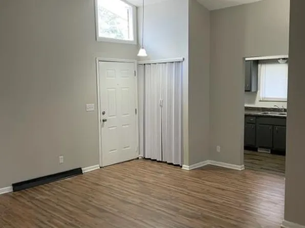 1616 Maxen Dr #2, Akron, OH 44307