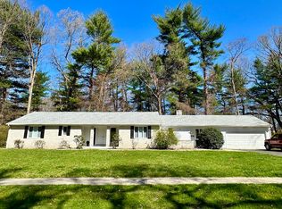 319 Merriweather Dr, Longmeadow, MA 01106