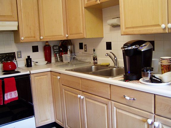 New kitchen cabinetry & counter top