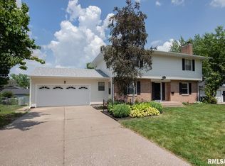 2506 Elm St, Davenport, IA 52803