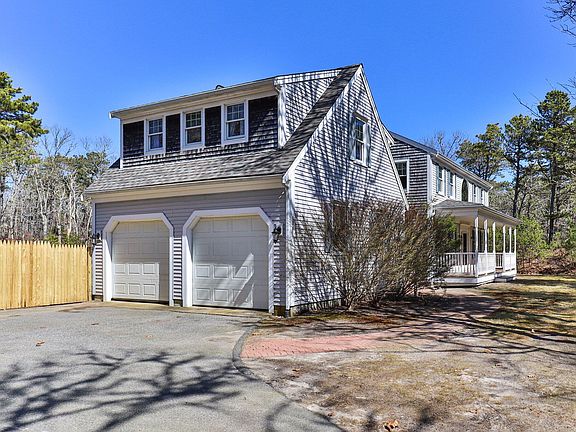 5th image of 706 Queen Anne Rd