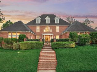 24711 Creekview Dr, Spring, TX 77389