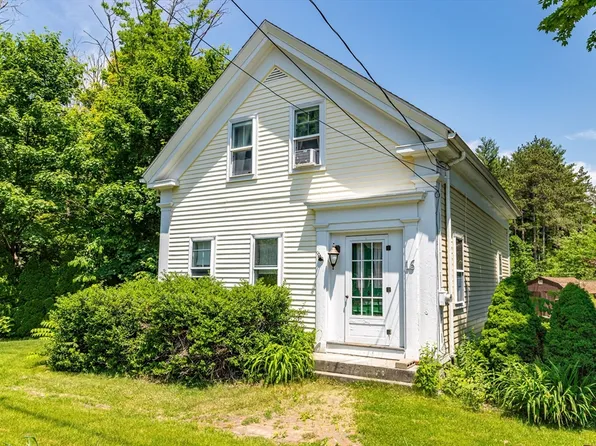 16 Maple St, Sterling, MA 01564