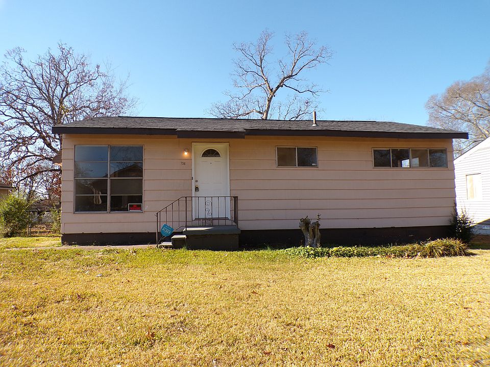 1st image of 756 30th St SW